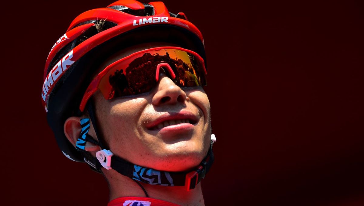 (Video) Así fue el contundente ataque de Miguel Ángel López para recuperar el liderato de Vuelta a España