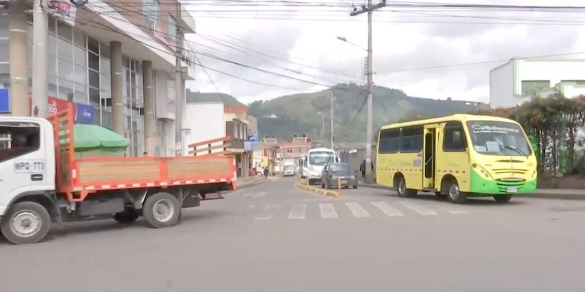 En Chía, buses intermunicipales operan con normalidad