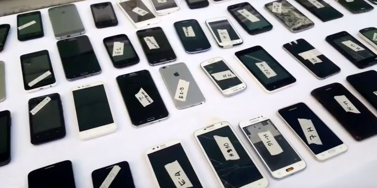 Miles de celulares incautados en una bodega de Cartagena