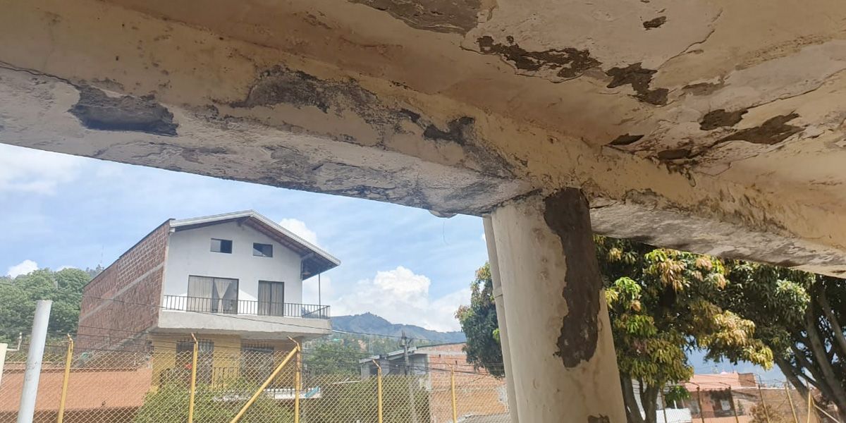 Colegios en Antioquia se caen a pedazos por incumplimiento de obras