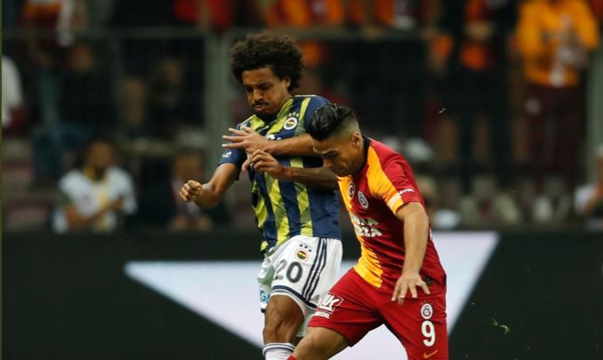 Falcao no pudo aportar mucho en un flojo clásico de Turquía entre Galatasaray y Fenerbahce