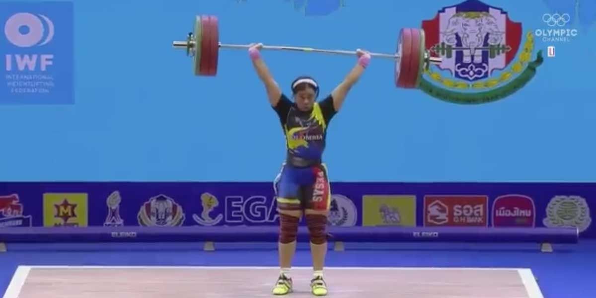 Leidy Solís gana dos medallas de oro en el Mundial de pesas