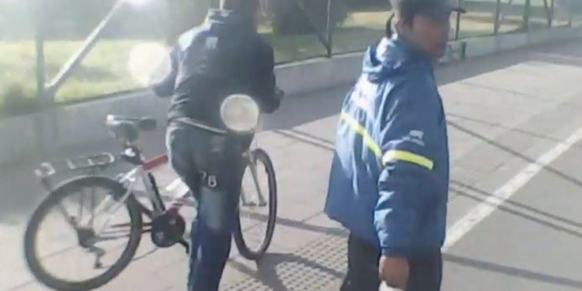Siguen los robos de bicicletas a plena luz del día en Suba