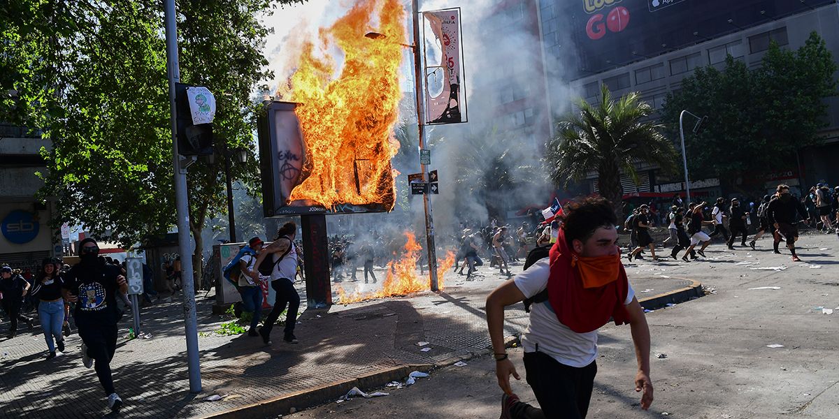Ya son dos los colombianos que han muerto durante protestas en Chile