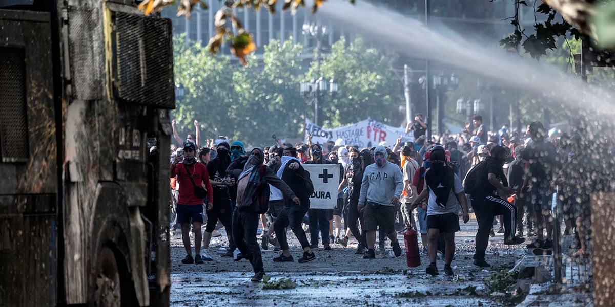 Aumenta a 19 la cifra de muertos tras una semana de protestas en Chile