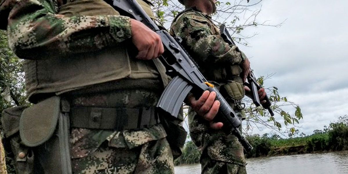 Fuertes enfrentamientos entre disidencias de las Farc y Ejército en Cauca
