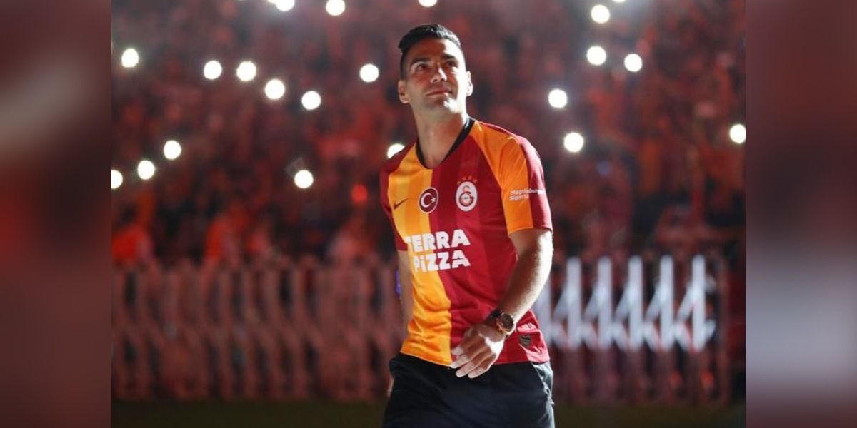 ¿Falcao se irá del Galatasaray?: presidente del club responde