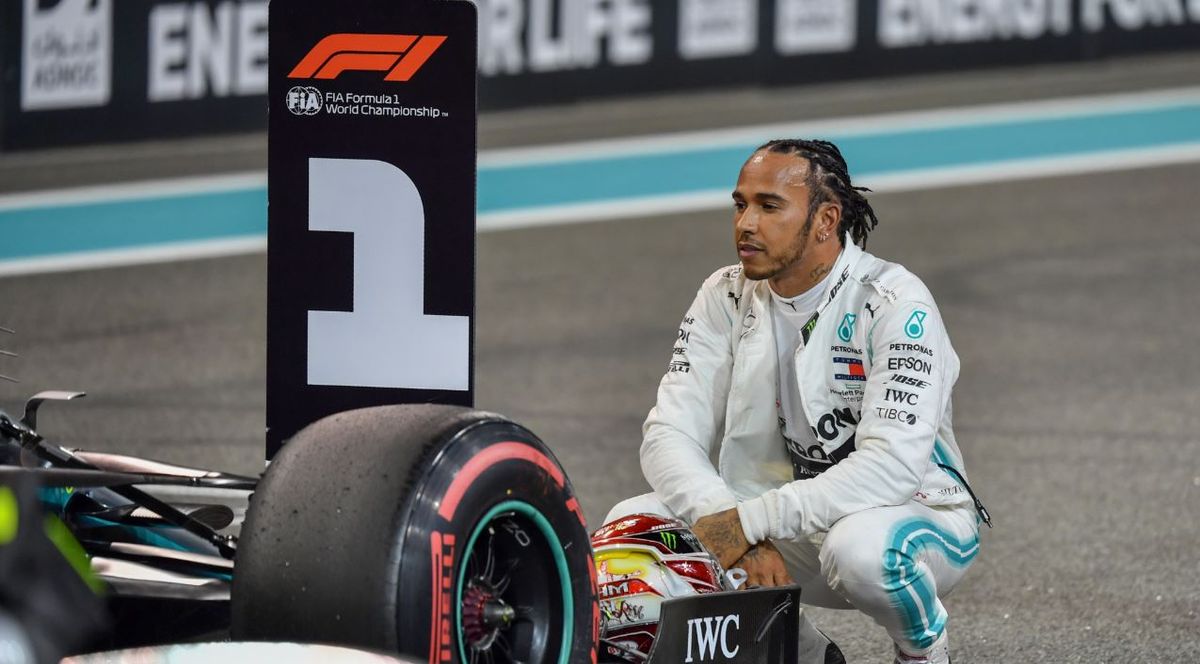 Lewis Hamilton cierra el año de F1 con la pole del GP de Abu Dabi