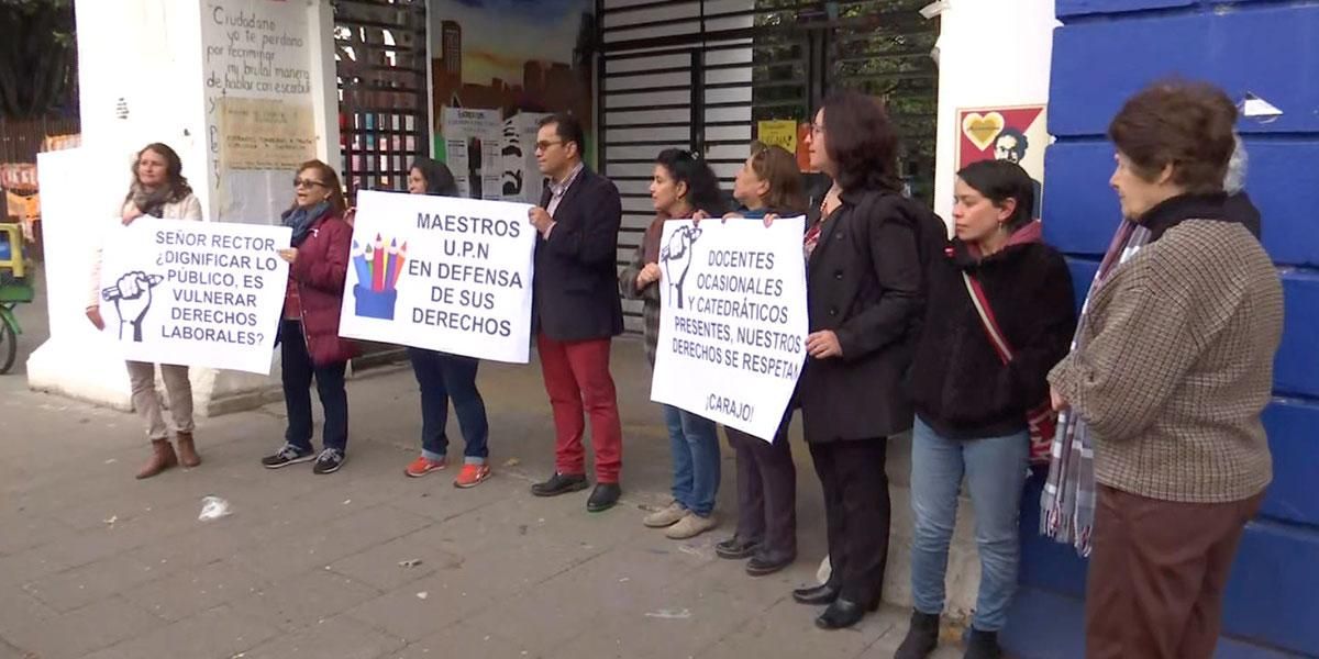 Profesores de la Universidad Pedagógica realizaron plantón pacífico por despidos masivos