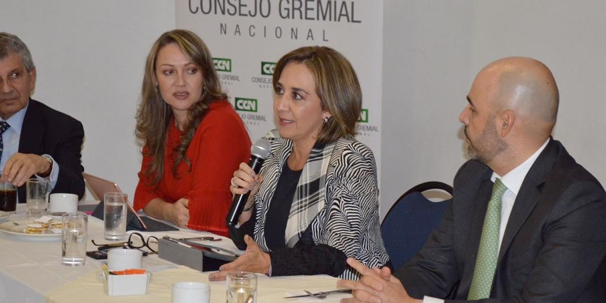Oficializan a Sandra Forero como nueva presidenta del Consejo Gremial