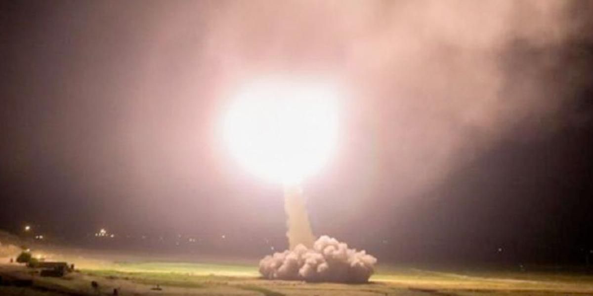 Irán disparó al menos doce misiles contra bases militares de EE. UU. ubicadas en Irak