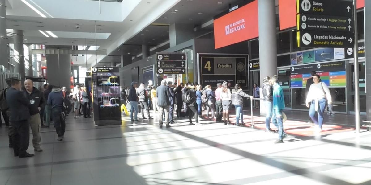 Nuevo sistema de autodespacho de maletas en aeropuerto El Dorado de Bogotá