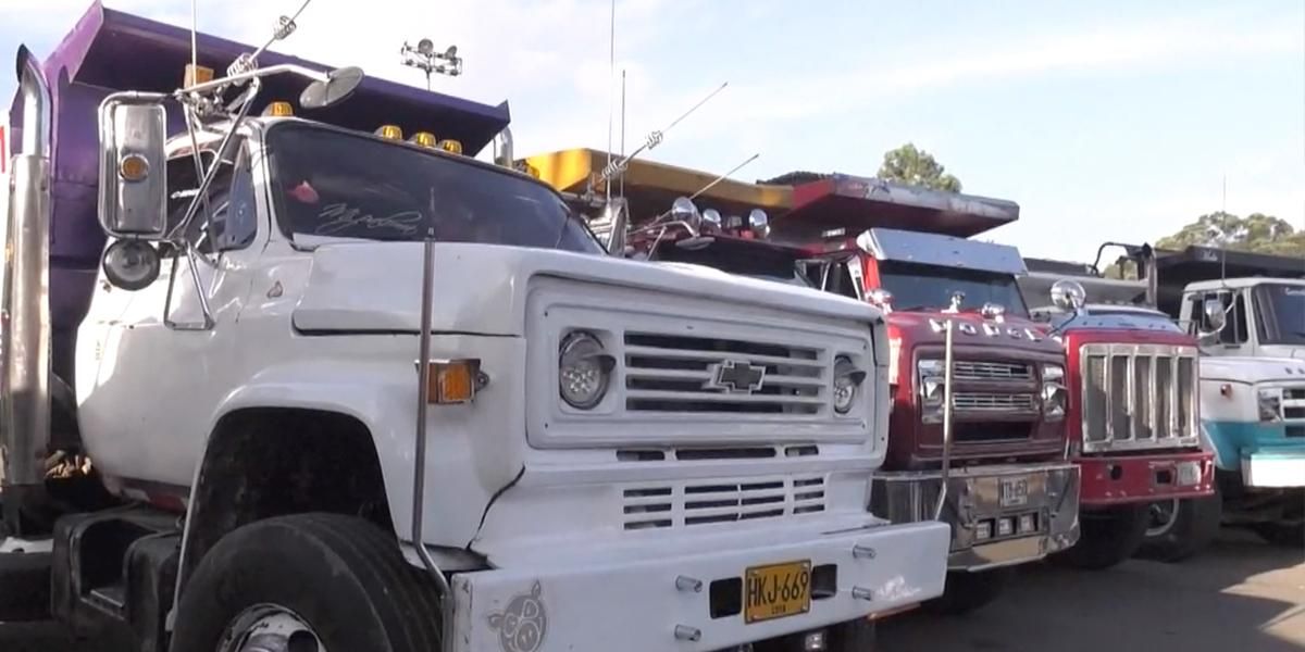 Camioneros exigen diálogo con el Gobierno distrital por restricción de movilidad