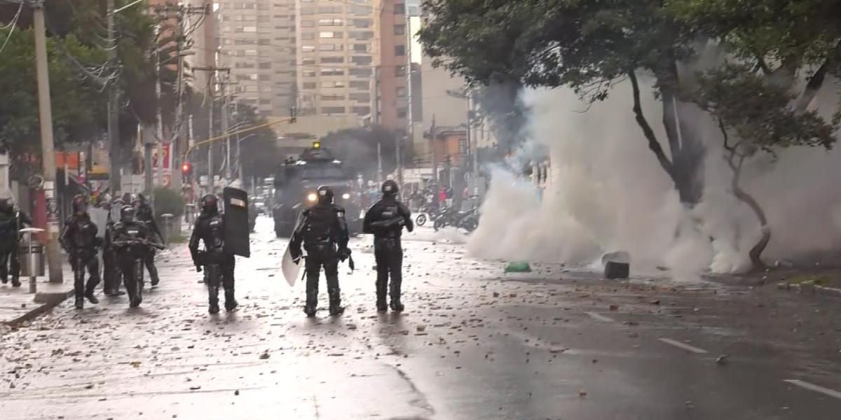 Reportan varios bloqueos y protestas en Bogotá