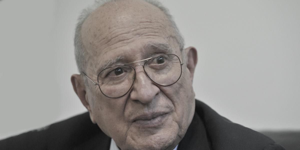 Falleció a los 93 años, el médico José Félix Patiño