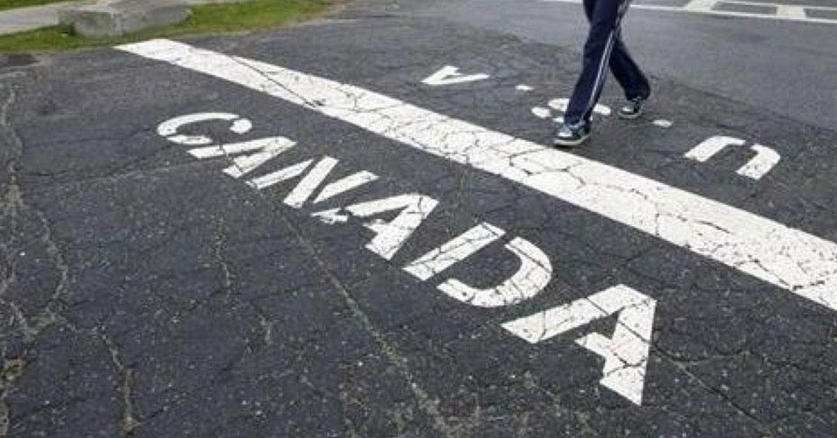 EE.UU. cierra frontera con Canadá por coronavirus