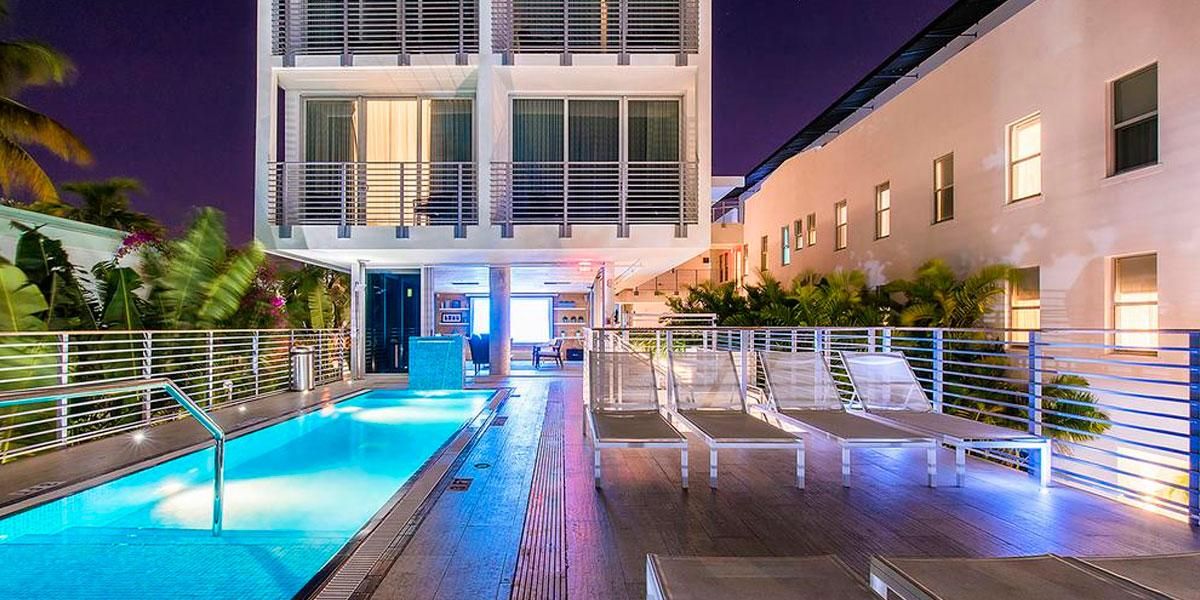 Ordenan cierre de hoteles y alojamientos turísticos en Miami Beach por coronavirus