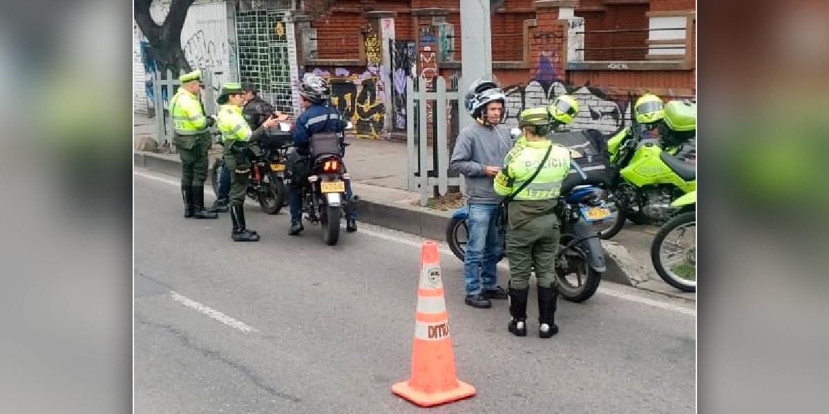Más de 20 personas sancionadas por violar restricción vehicular en Bogotá