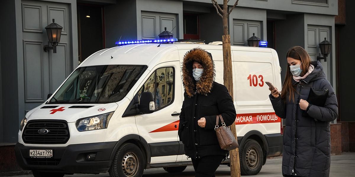 Rusia supera el millar de contagios y registra tres muertes por coronavirus