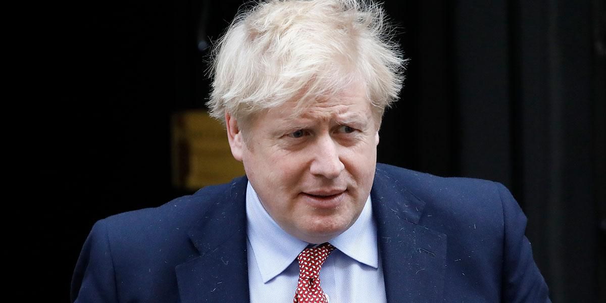 Boris Johnson es trasladado a una unidad de cuidados intensivos por coronavirus