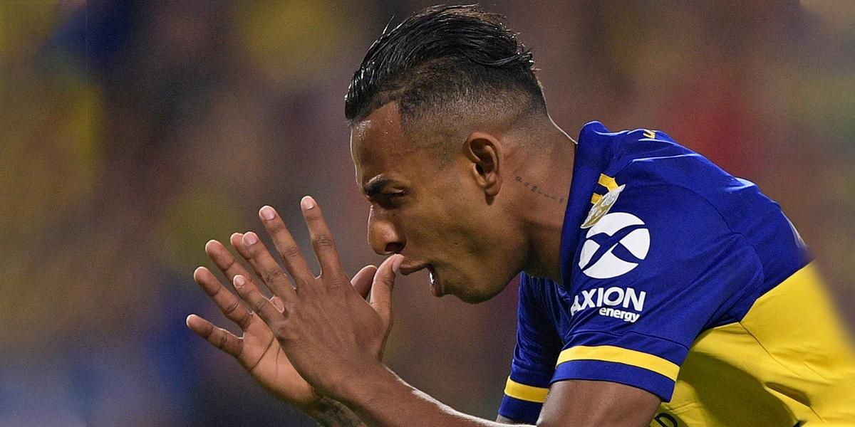 Pareja de Sebastián Villa denuncia maltrato físico y psicológico por parte del futbolista