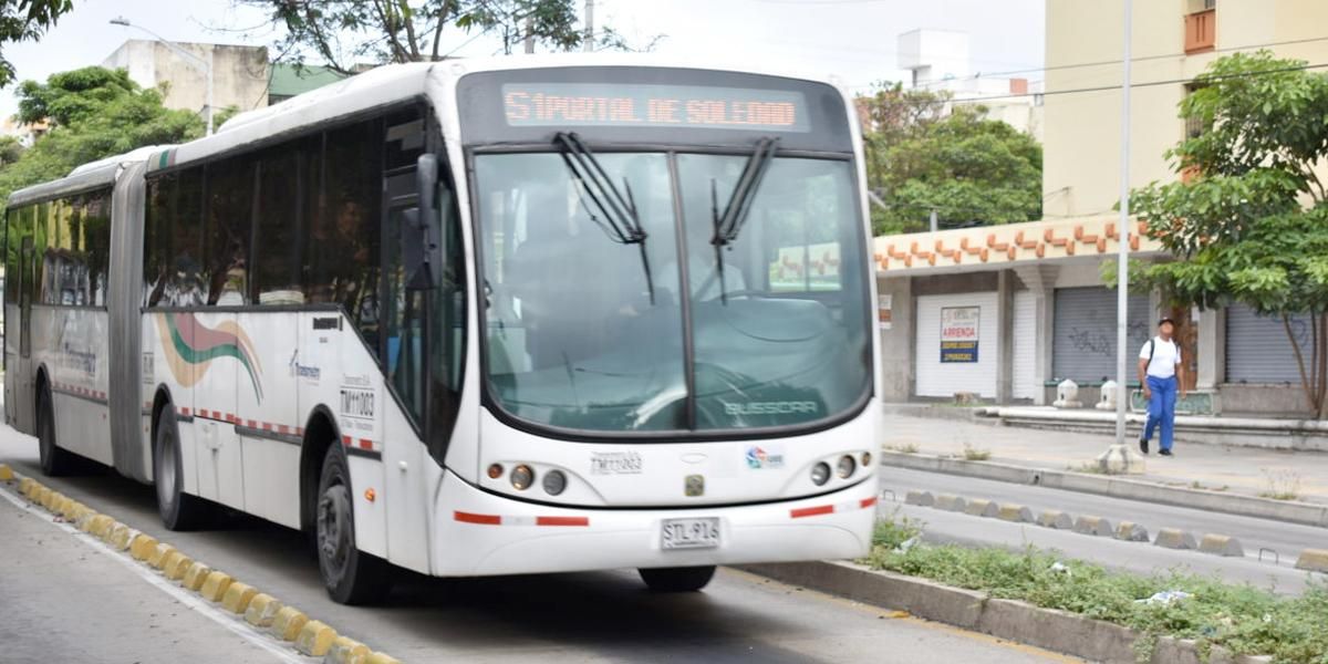 Piden a Fuerza Pública intervenir por sobrecupo en transporte público de Barranquilla