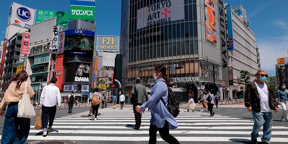 Economía japonesa entra en recesión, con caída de 0,9 % del PIB