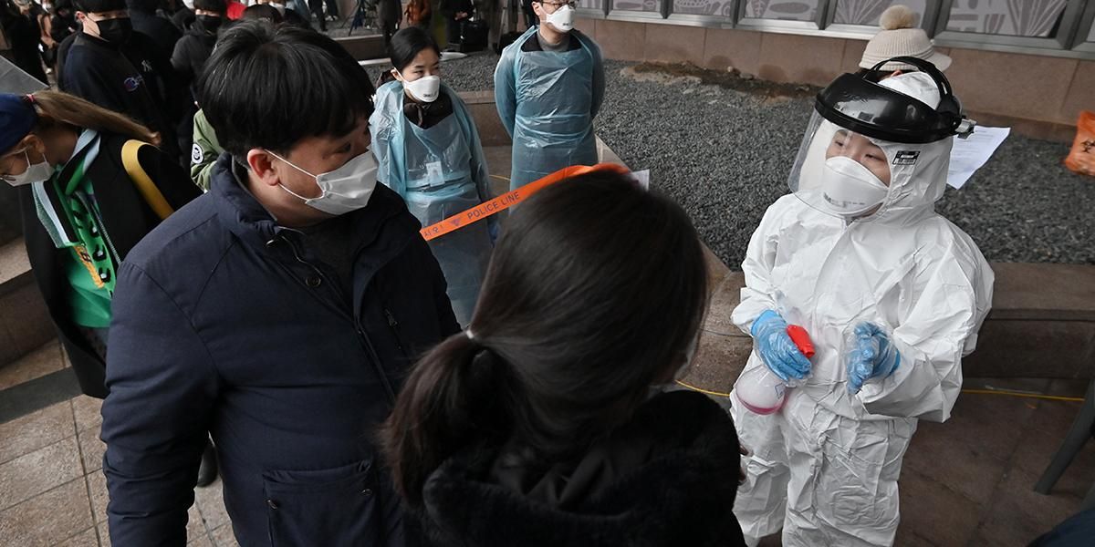 Corea del Sur vuelve a imponer restricciones sociales por nuevo brote del virus