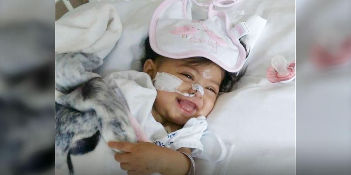 Aleia, hija del alcalde de Medellín se recupera rápidamente de su trasplante de hígado
