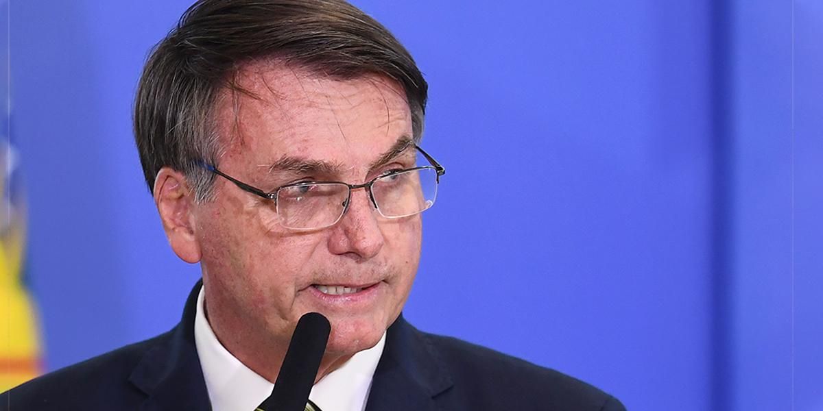 La muerte es destino de todos, dice Bolsonaro en día récord de víctimas por covid-19 en Brasil