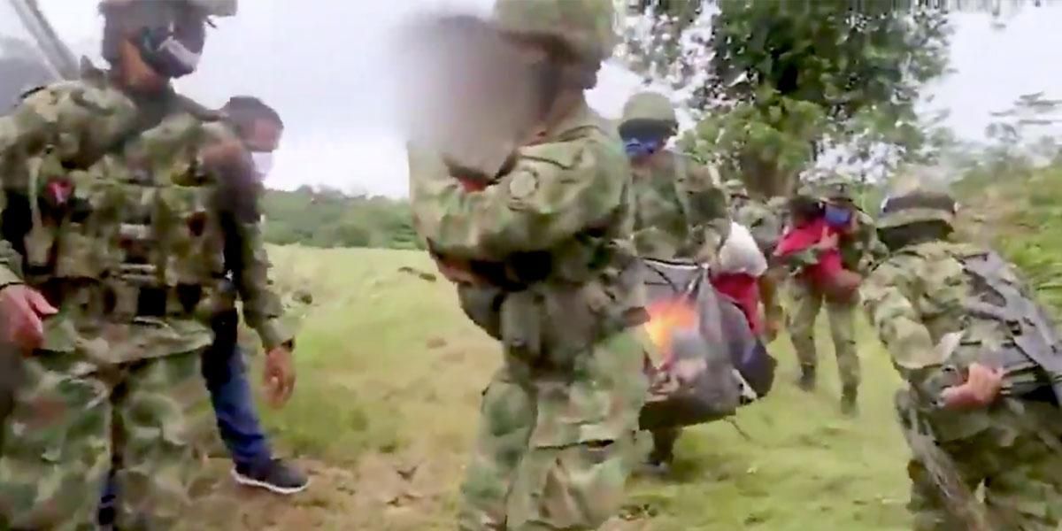 Ejército y Defensoría rescatan a 38 personas amenazadas por disidencia de las Farc