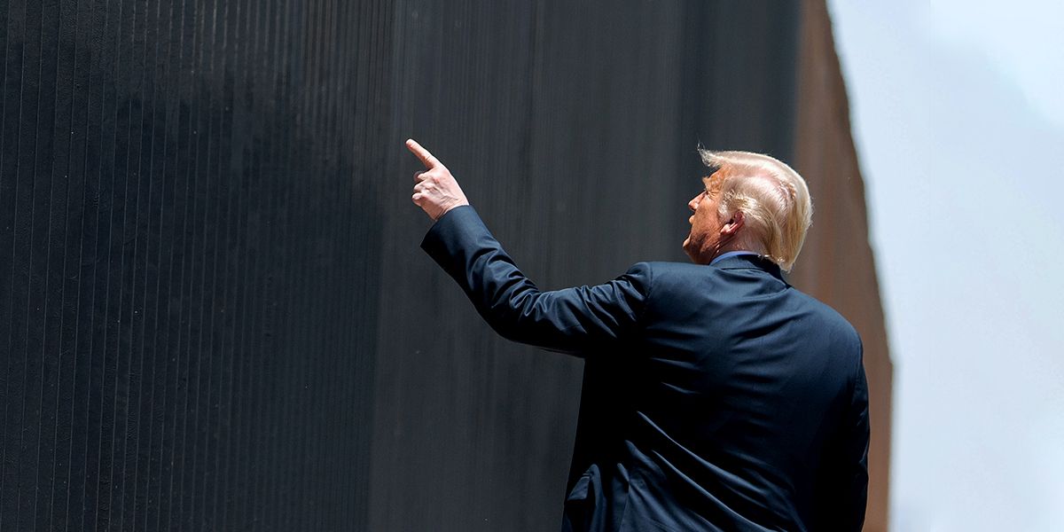 Trump alega que su muro con México “frenó la COVID” pese al repunte en EE. UU.