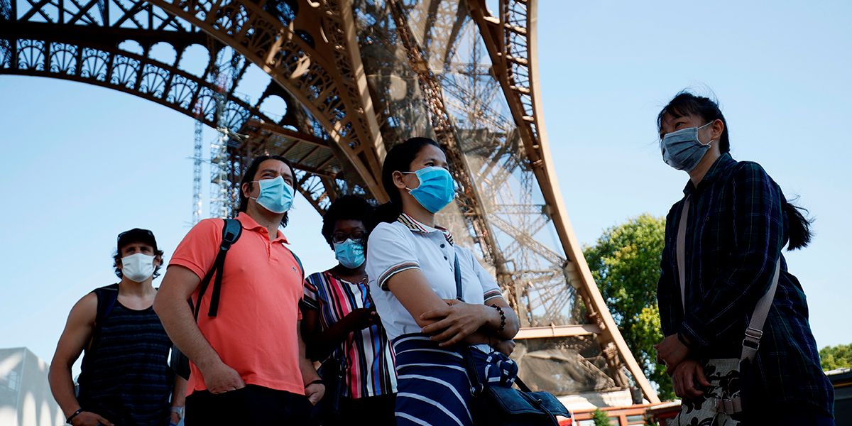 La Torre Eiffel reabre tras un cierre de más de tres meses por la pandemia