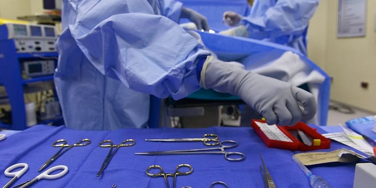 Judicializan a médico y dos enfermeras por la muerte de paciente en una cirugía plástica