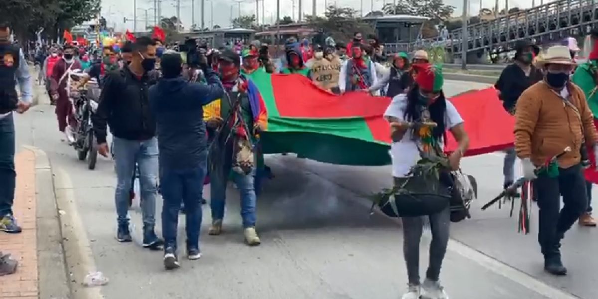 Marcha de comunidades indígenas llega a Bogotá, buscando atención del Gobierno