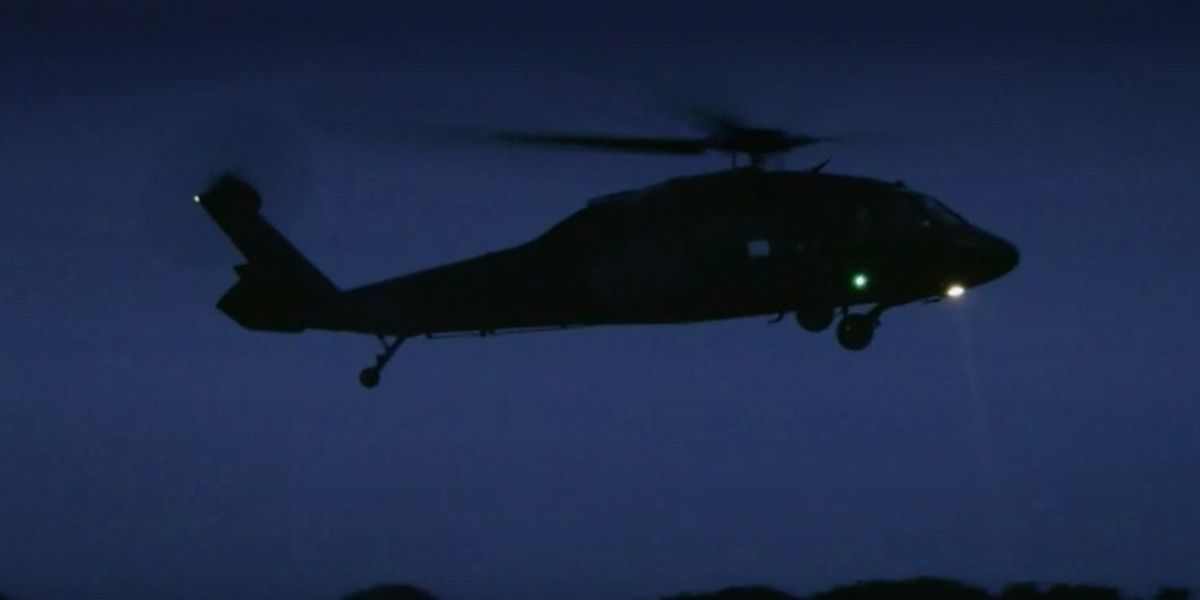 Intensa búsqueda de dos militares desaparecidos tras la caída de helicóptero