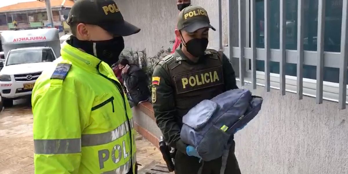 Dentro de una maleta y en un basurero, policías hallan recién nacida en Ciudad Bolívar