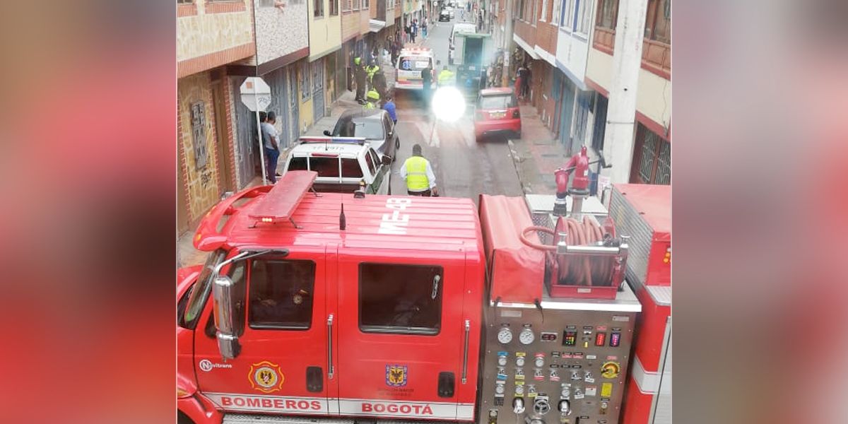 Reportan explosión de una caneca de ácido nítrico en Garcés Navas, Engativá