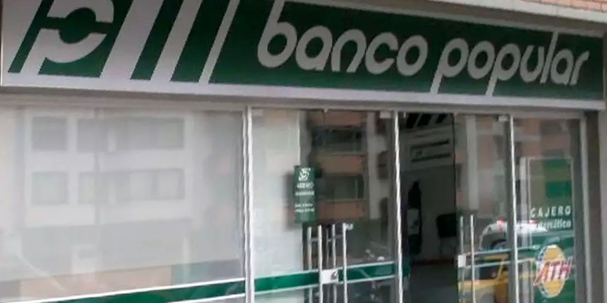 Reportan desplome de cubierta interna del Banco Popular en sede del centro de Bogotá