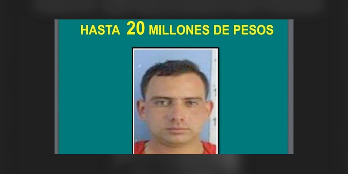 Policía busca a tercer presunto implicado en masacre de Llano Verde
