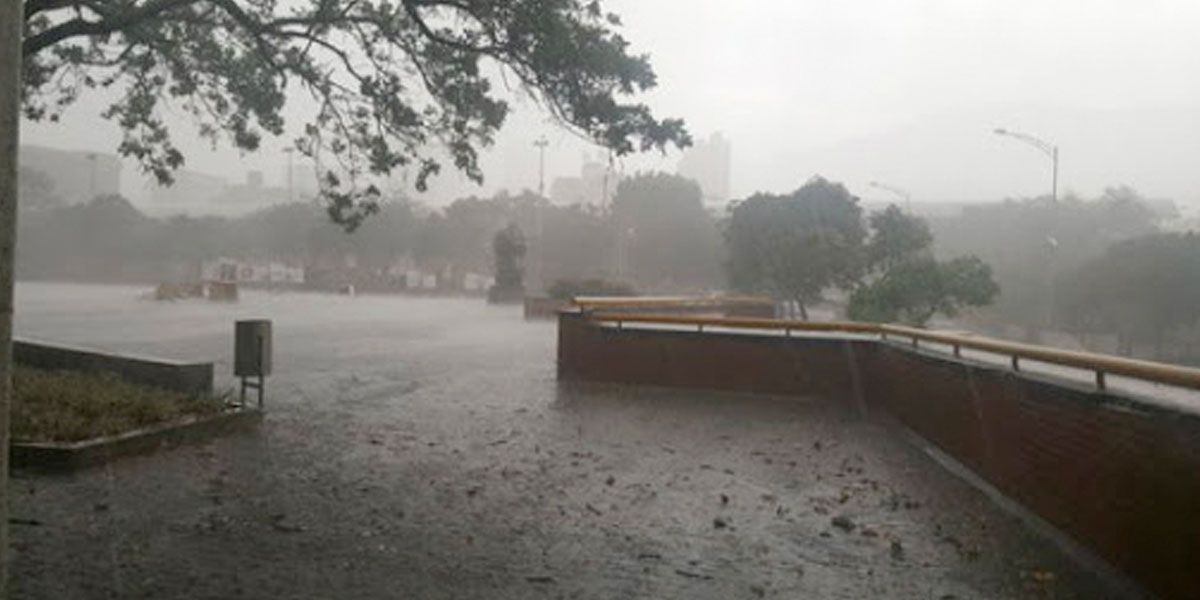 fuertes lluvias en Medellín Ideam