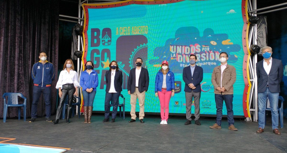 Inicia apertura de parques temáticos en Bogotá