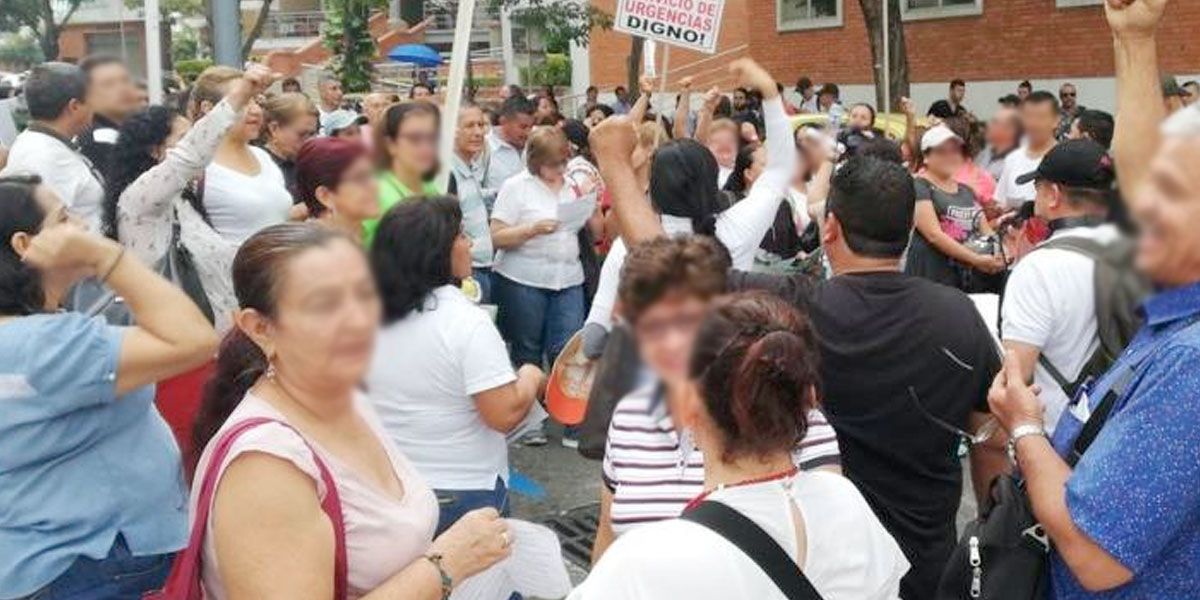 Profesores, estudiantes y sindicatos protestan en Bucaramanga