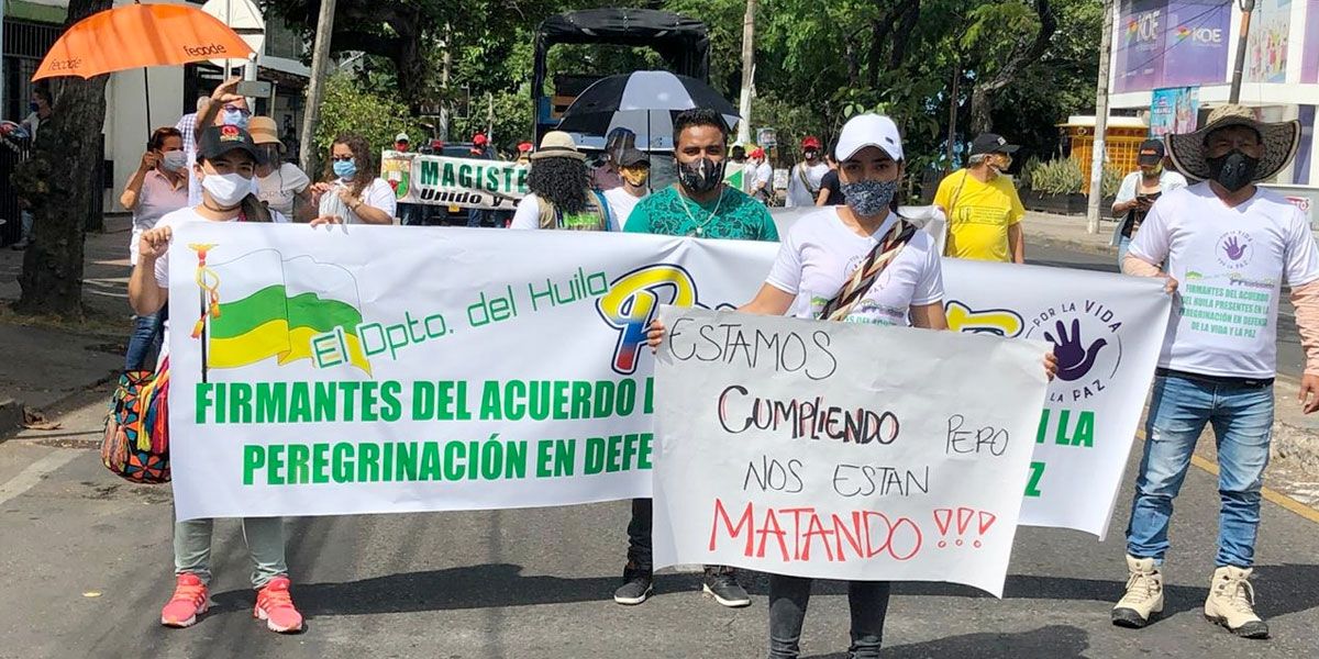 Excombatientes de FARC marchan hacia Bogotá por recurrentes crímenes