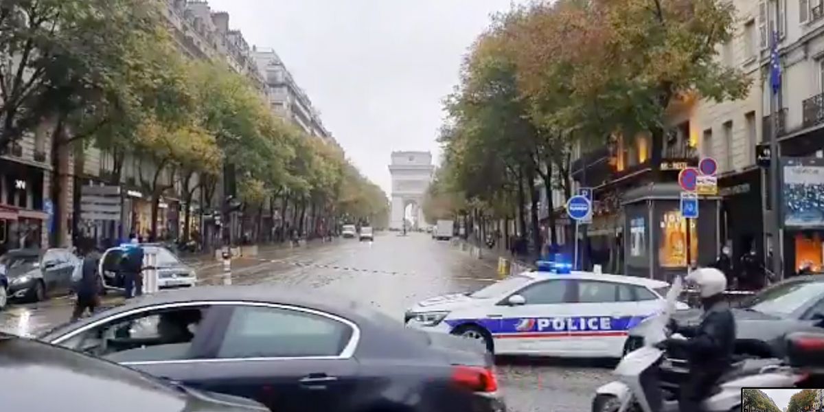 Evacúan alrededores al Arco del Triunfo en París por amenaza de bomba