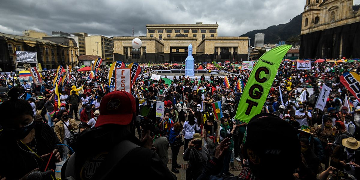 Sindicatos convocan marchas Gobierno