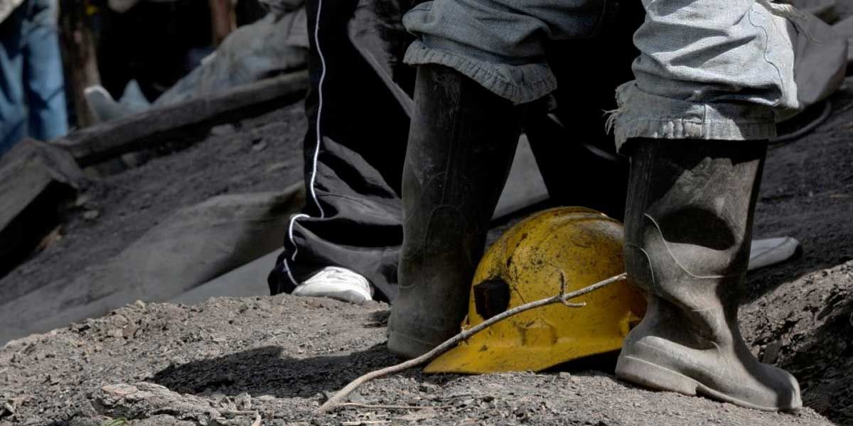 Rescatan a 14 mineros atrapados por derrumbe en Barranco de Loba, Bolívar