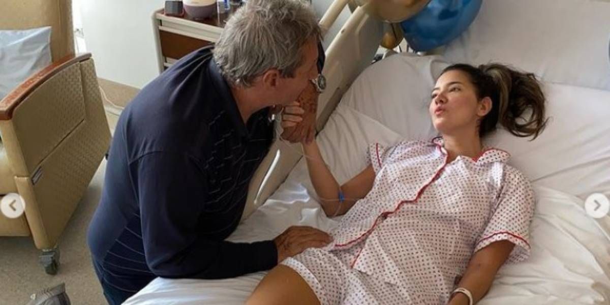 Padre de Daniella Álvarez se adelgazó tras 40 días en la UCI
