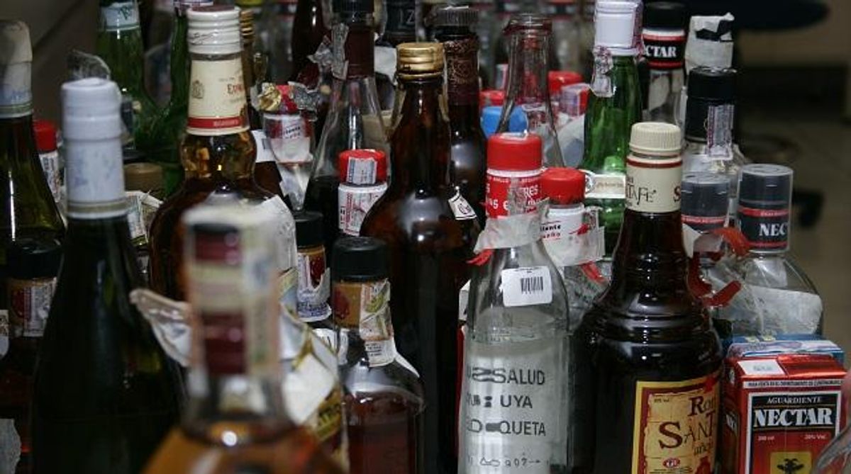 Bogotá prohíbe fiestas, venta y consumo de licor durante Navidad y Año Nuevo