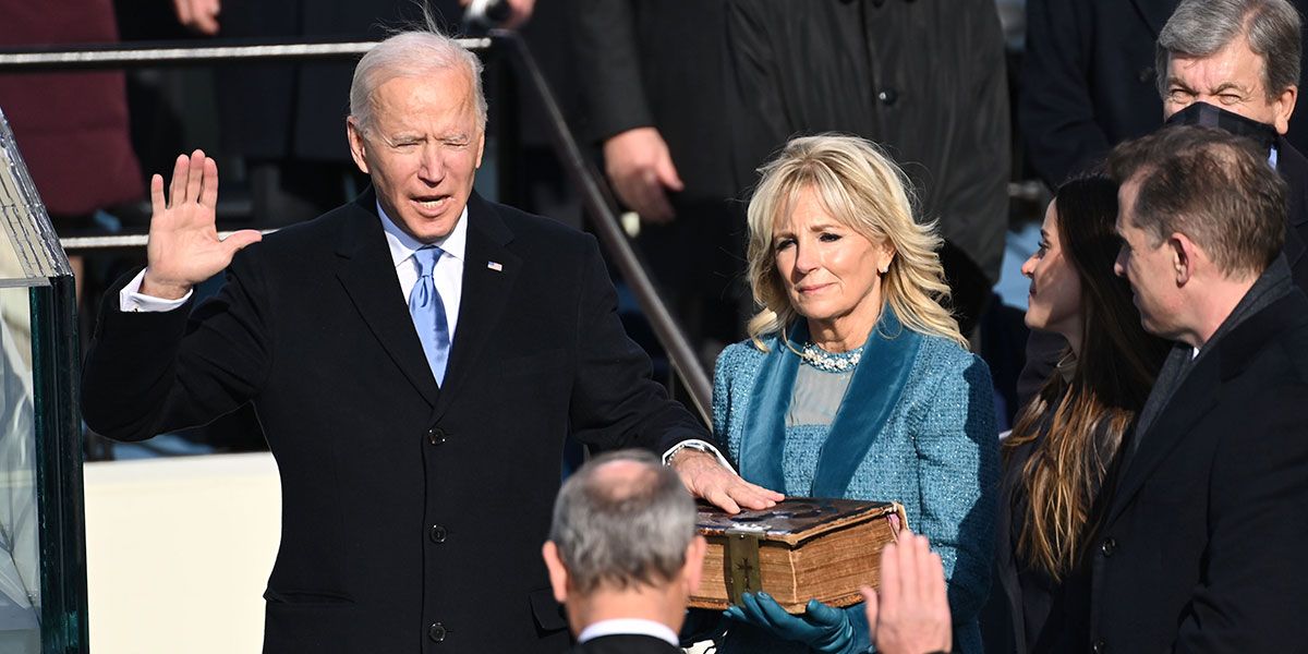Joe Biden jura el cargo y se convierte en el presidente número 46 de EE. UU.